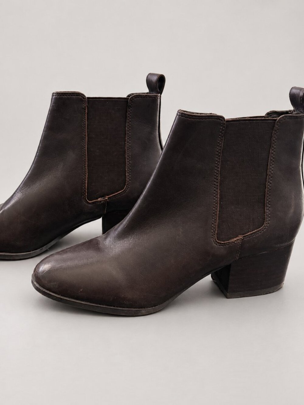 Nine West Brown Chelsea Block Heel Ankle Boots 7 M